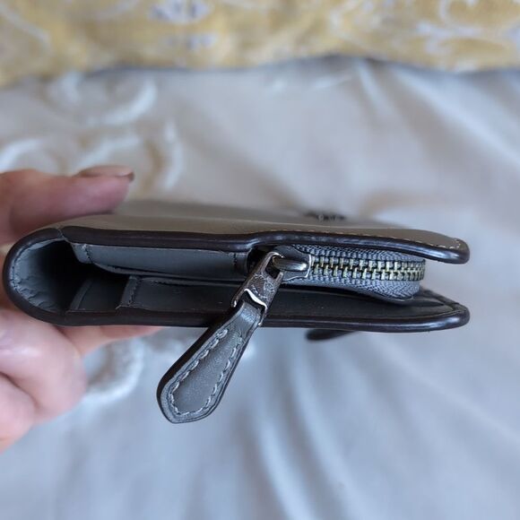 COACH SKINNY WALLET🩶 Gray And Gunmetal - Picture 14 of 16